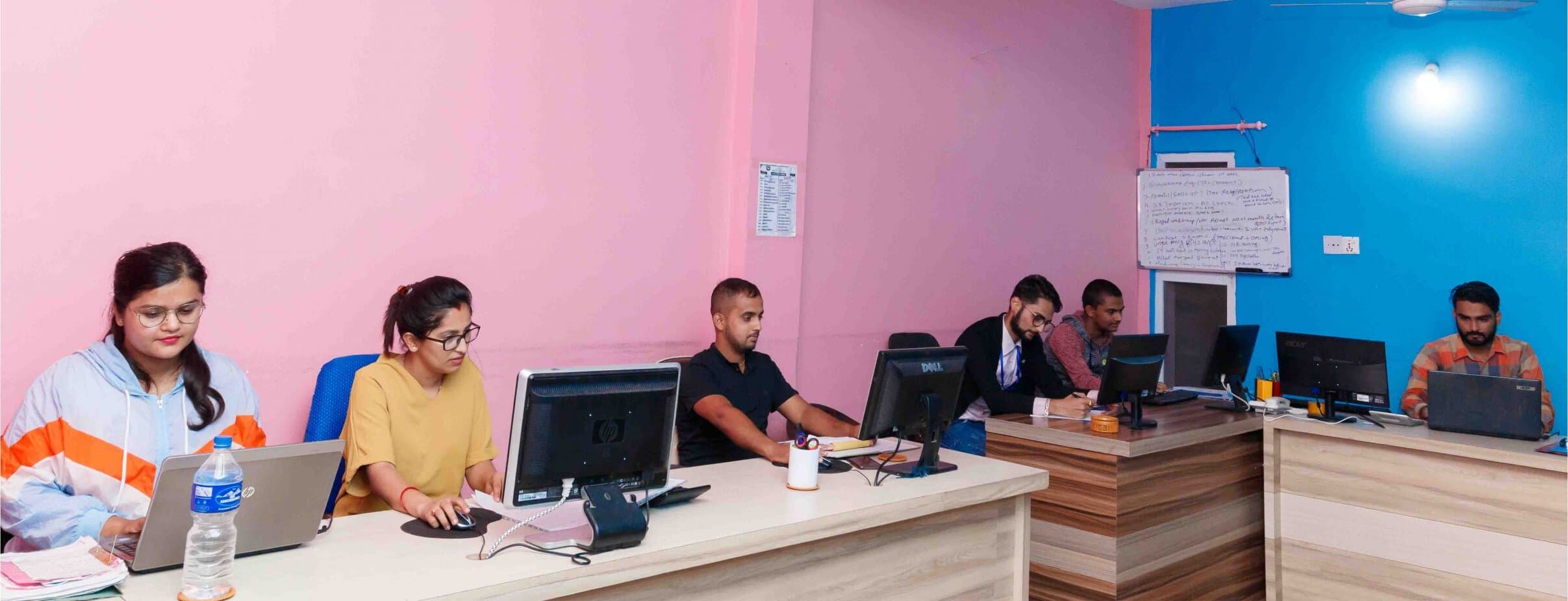 B3S office floor with team members at their workstations